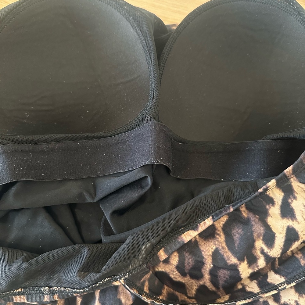 Catherines Leopard Print one piece bathing suit - Picture 3 of 4